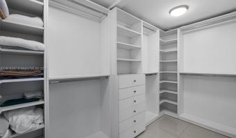 9102 W Bay Harbor Dr 5D, Bay Harbor Islands, FL 33154