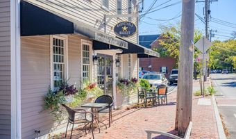 79 Sturgis Ln, Barnstable, MA 02630