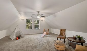 2802 Pine Dr, Arnold, CA 95223