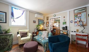 38 North St, Bristol, VT 05443