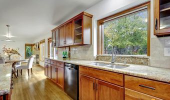 3008 Eaglek Bay Cir, Anchorage, AK 99515