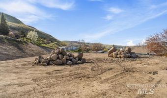 321 Pierce St, Asotin, WA 99402