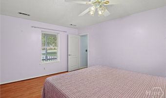 157 Ole Oak Rd, Allenhurst, GA 31301