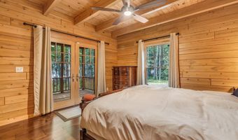 37 Parkhill Point Rd, Belgrade, ME 04917