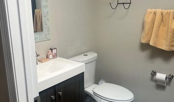 211 S ROBINSON St, Baltimore, MD 21224