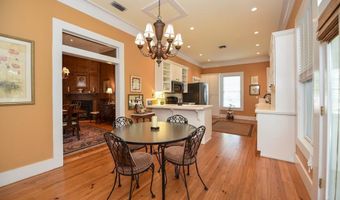 160 Ave C, Apalachicola, FL 32320