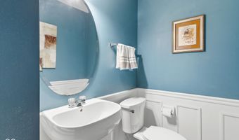 1312 Summerhouse Dr, Indianapolis, IN 46217