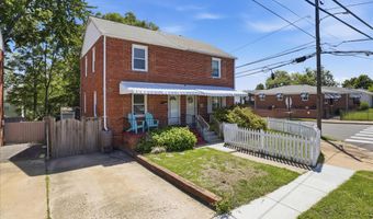 2147 S OAKLAND St, Arlington, VA 22204