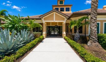 335 SENECA FALLS Dr, Apollo Beach, FL 33572
