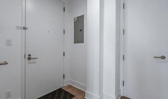 2110 44th Dr Unit 2B, Long Island City, NY 11101