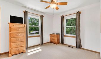 532 Oak St, Andover, IL 61233