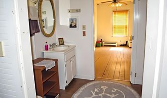 281 Bridge St, Branchville, SC 29432