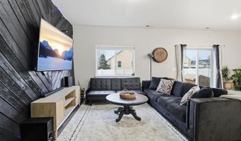 900 E 20th St, Burley, ID 83318