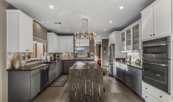 7199 E RIDGEVIEW Pl 221, Carefree, AZ 85377