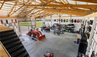 1372 N 150 Rd, Baldwin City, KS 66006