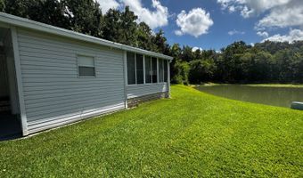 735 GLADIOLA Dr, Auburndale, FL 33823
