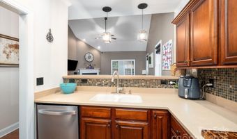 11 Dansford Ln, Arden, NC 28704