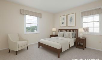 30 Oxford Ln, Aberdeen, NJ 07747