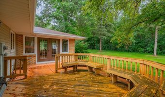 5241 Dommers Dr, Fitchburg, WI 53711