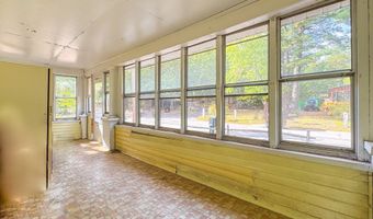 14 Brook St, Ayer, MA 01432
