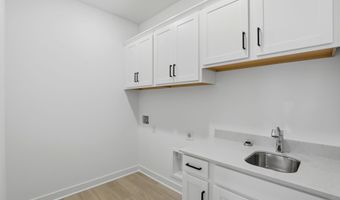 5205 Nettleton Way, Avon, IN 46123