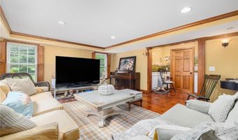 150 Delta Dr, North Kingstown, RI 02874