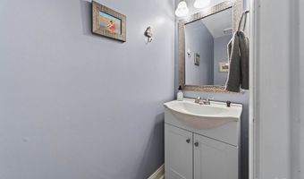 105 Peddlars Dr 105, Branford, CT 06405