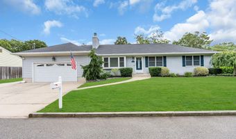 633 Spray Ave, Beachwood, NJ 08722