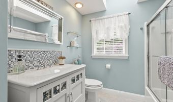 5 Lancaster Ln, Bourne, MA 02532