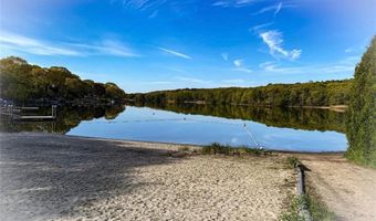29 Pepper Bush Trl, Narragansett, RI 02874