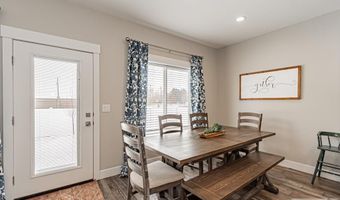 1038 Villa Vista Ln, Ammon, ID 83406