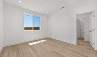 8248 Willow Ave, California City, CA 93505