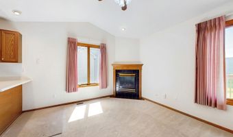 1017 NE 5th St, Ankeny, IA 50021