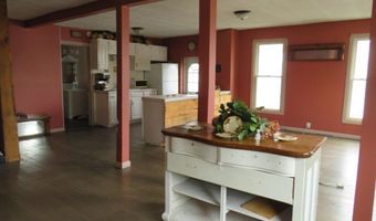 67 Bridge St, Amsterdam, NY 12010