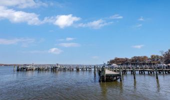 1 KENT Dr, Betterton, MD 21610