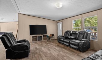 324 Cherokee Falls Rd, Blacksburg, SC 29702