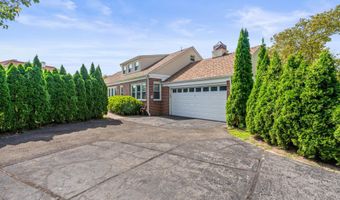 127 Cedar Ave, Allenhurst, NJ 07711