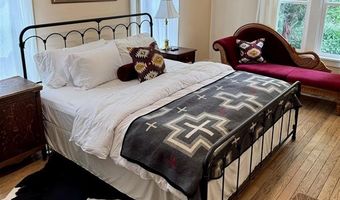 913 Sheridan Ave, Cody, WY 82414