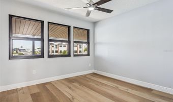 769 KINGSTON Ct, Apollo Beach, FL 33572