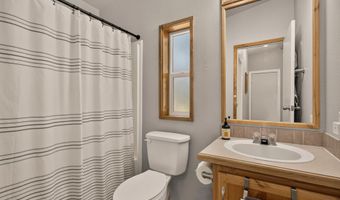 62 S 35 W, Blackfoot, ID 83221