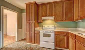 32 Hillcrest Drive Southeast Dr SE, Austell, GA 30168