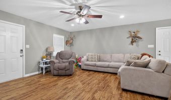 13 Foxwood St, Arkadelphia, AR 71923
