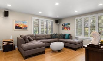 94 Lovett St, Beverly, MA 01915