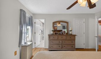 414 Holly Hills Dr, Altavista, VA 24517
