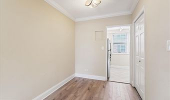 4378 N PERSHING Dr 43781, Arlington, VA 22203