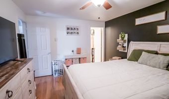 1852 S 60TH St, Springfield, OR 97478