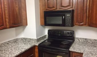 1077 30TH St NW 414, Washington, DC 20007