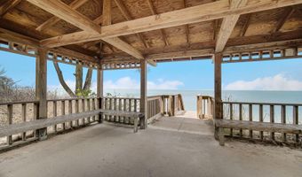 825 E Lake Front Dr, Beverly Shores, IN 46301