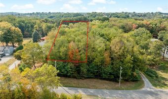 1924 Sohn Rd, Aliquippa, PA 15001