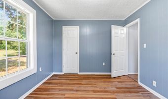 209 Stevens St, Appomattox, VA 24522